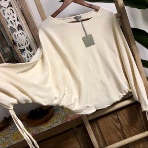 Mendocino Tops - 🌾NWT Beige wide sleeve top Mendocino Tops - 🌾NWT Beige wide sleeve top